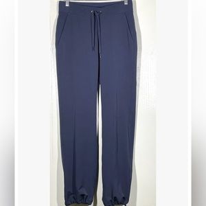 Athleta Lightweight Commute Travel Athletic Pants  Navy Blue Sz 14P